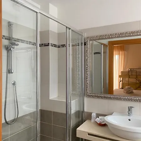 Otel Ravello Adults Only